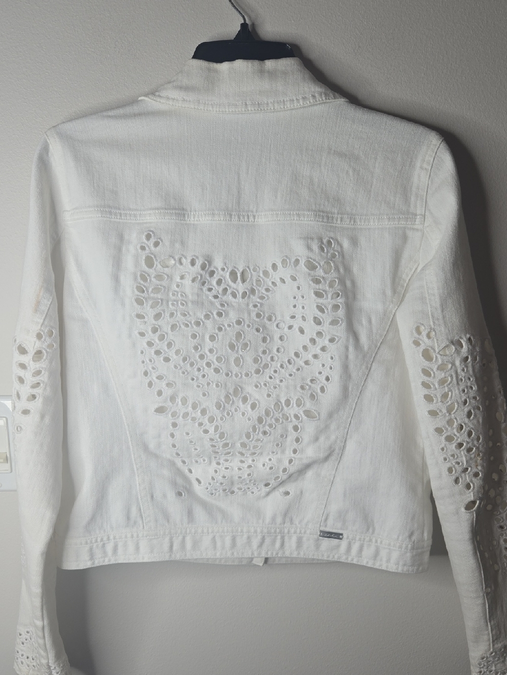 Inc International. Concept Womens Jean Jacket White With Eyelet Cutouts Sz Small - Picture 5 of 6